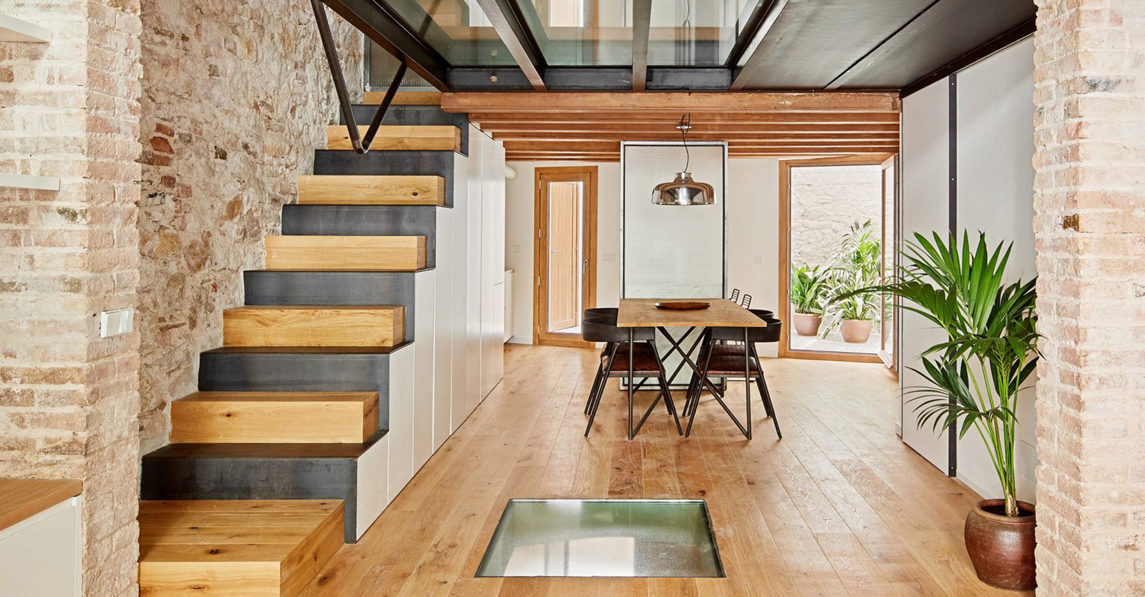 Warehouse Conversion Of Spanish Beauty SATORI & SCOUT